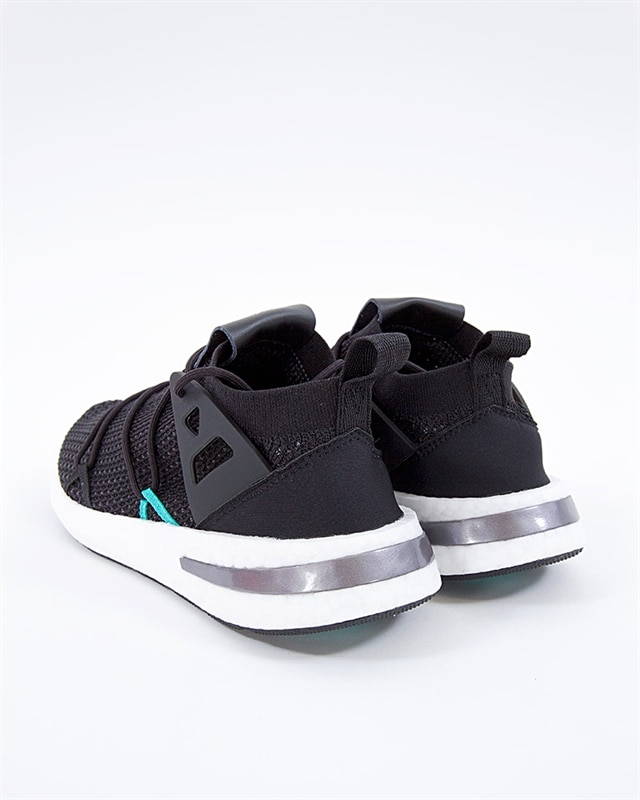 adidas Originals Arkyn PK W B28123 Svart Sneakers Skor Footish