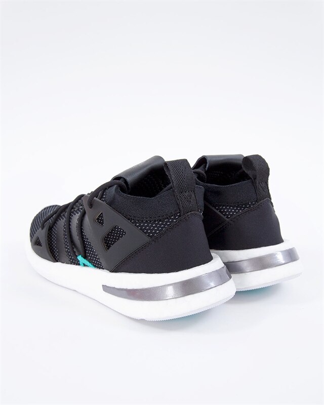 adidas Originals Arkyn W B96502 Svart Sneakers Skor Footish