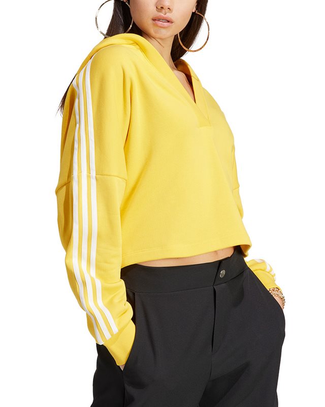 Adidas Originals Cropped Hoodie IC8520 Andere Kleidung Footish adidas-originals-cropped-hoodie-ic8520-andere-kleidung-footish
