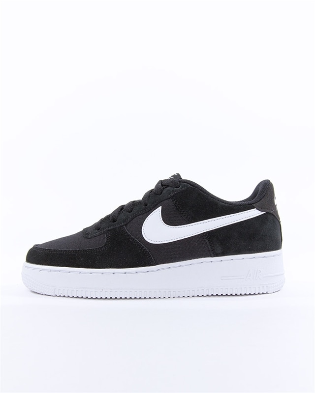 Nike Air Force 1 PE (GS) | BV0064 001 | Svart | Sneakers | Skor | Footish Nike Air Force 1 PE (GS) | BV0064 001 | Svart | Sneakers | Skor | Footish