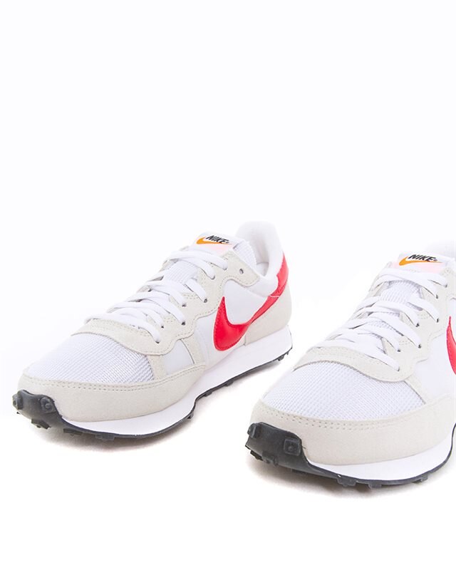 nike challenger og white red