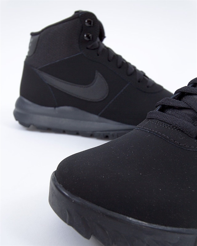 Nike Hoodland Suede 654888 090 Svart Sneakers Skor Footish