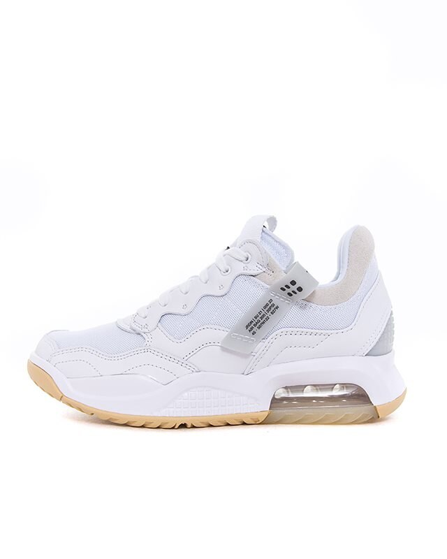 wmns ma2