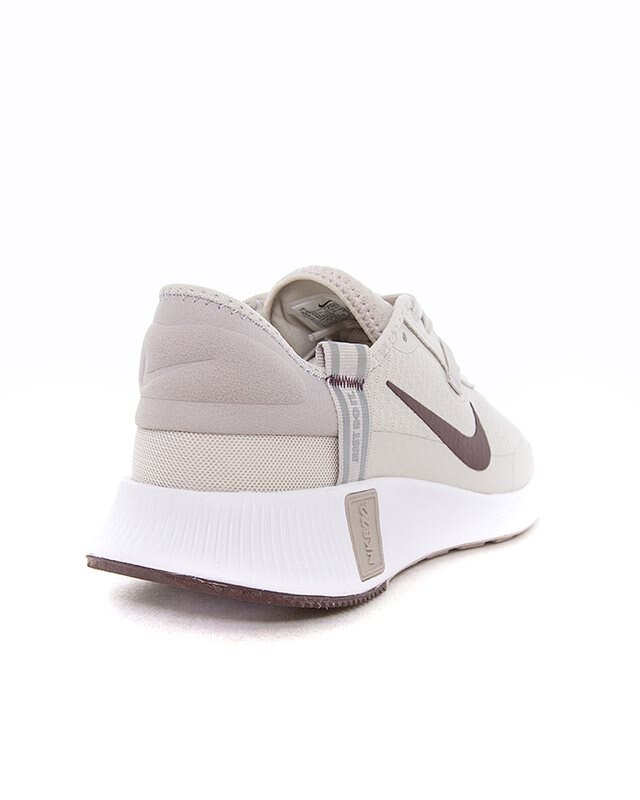 nike reposto bone