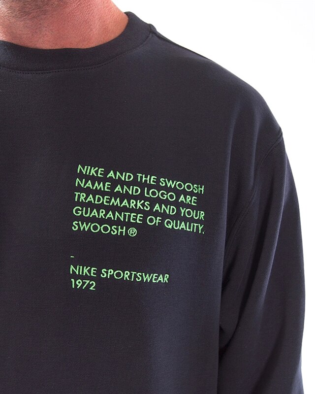 men's nike sportswear swoosh 1972 crewneck sweatshirt
