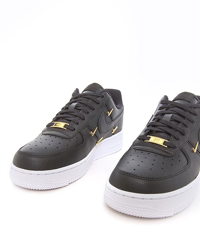ct1990 nike