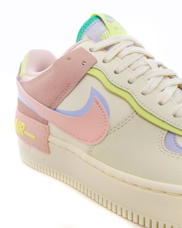 Air Force Nike Gelb Rosa Nike Air Force LV8 GS White/volt/pink