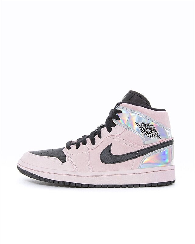 nike wmns mid