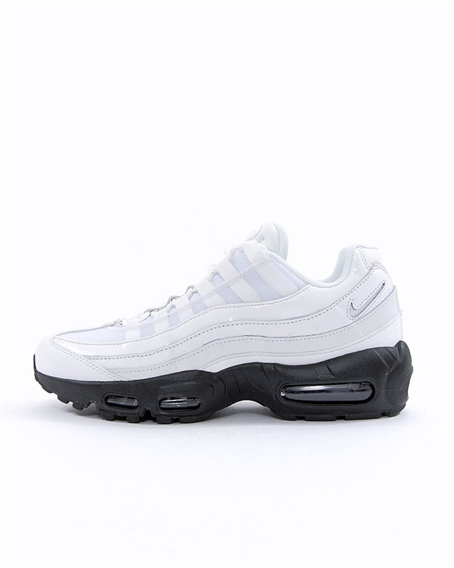 Nike Wmns Air Max 95 Special Edition AQ4138 102 Vit Sneakers Skor Footish