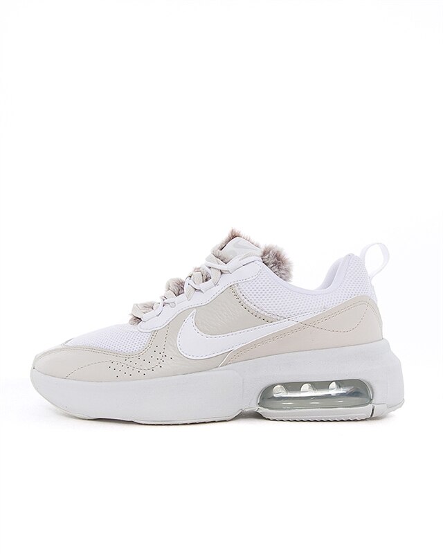 Nike Wmns Air Max Verona (DC1166-001)