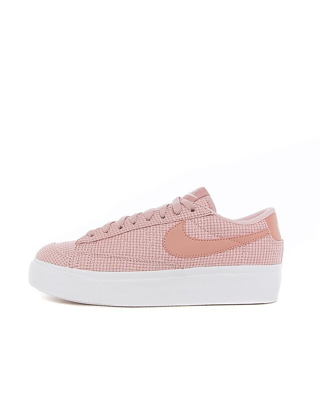 Nike Wmns Blazer Low Platform (DN0744-600)