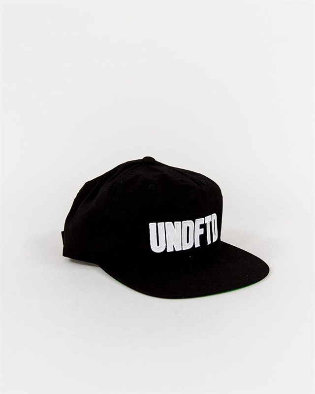 undefeated-undftd-applique-strapback-cap-u531248-0001-1