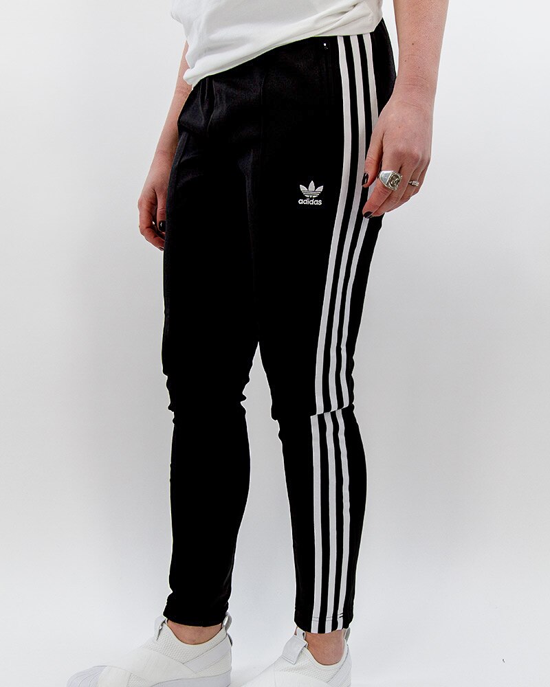 Ce2400 adidas deals