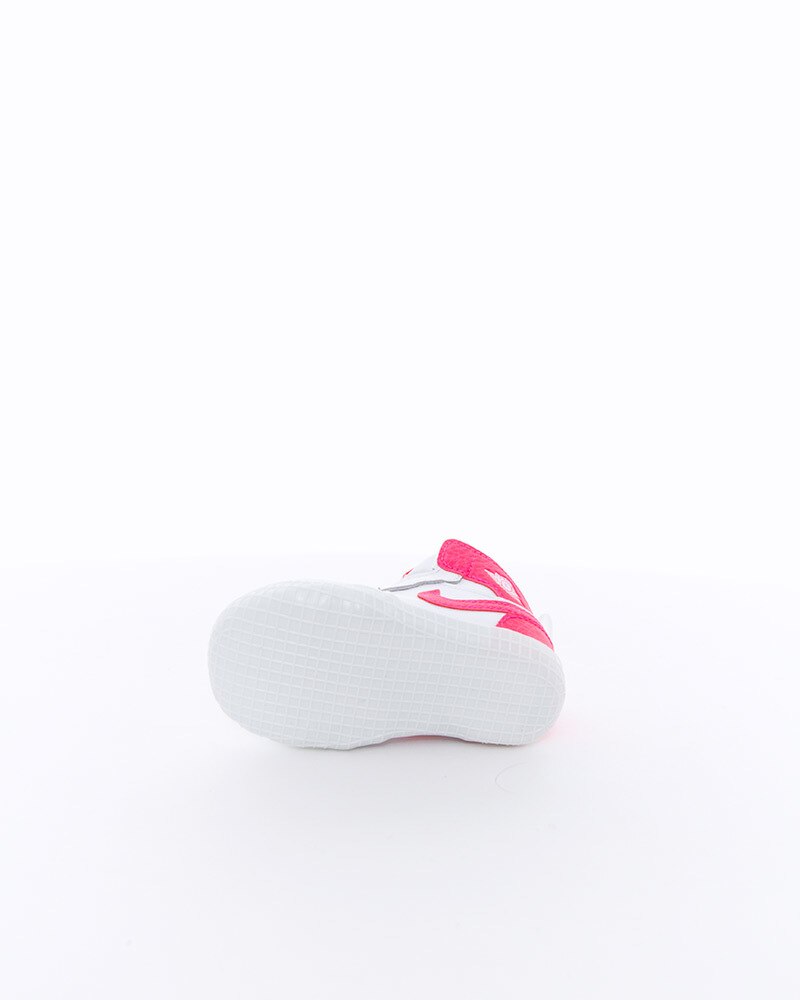 crib bootie nike