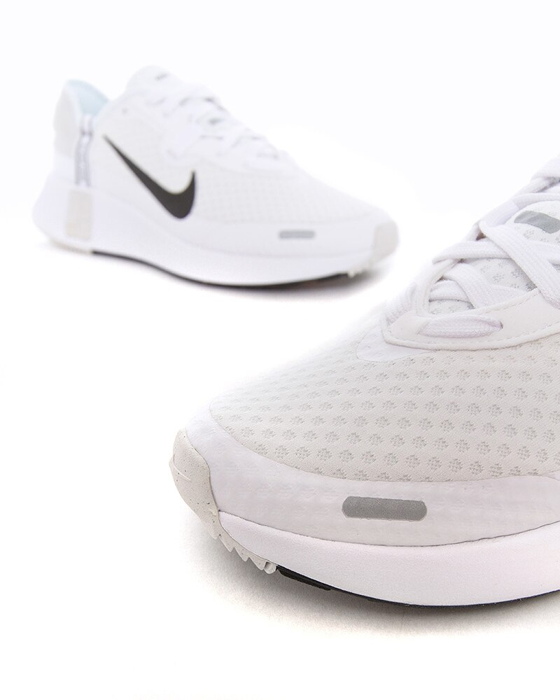 nike reposto men's white