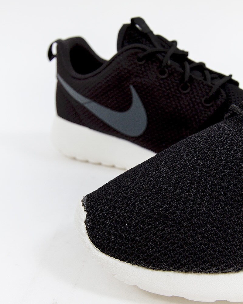 nike men's roshe one 511881