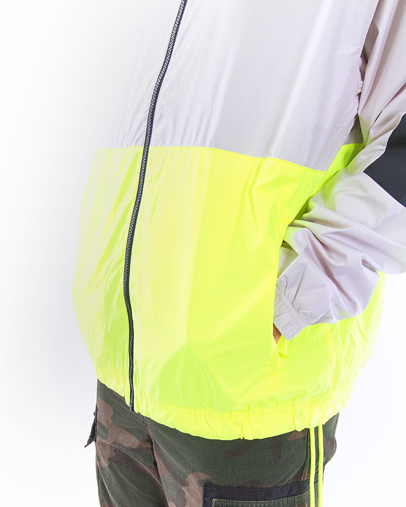 Nike Sportswear Woven Jacket | CQ0247-011 | Svart | Kläder | Footish