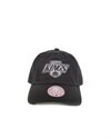 Mitchell & Ness Team Ground 2.0 Dad Strapback-Los Angeles Kings (HLUX5369-LAKYYPPPBLCK)