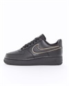 Nike Wmns Air Force 1 07 Essential (AO2132-005)